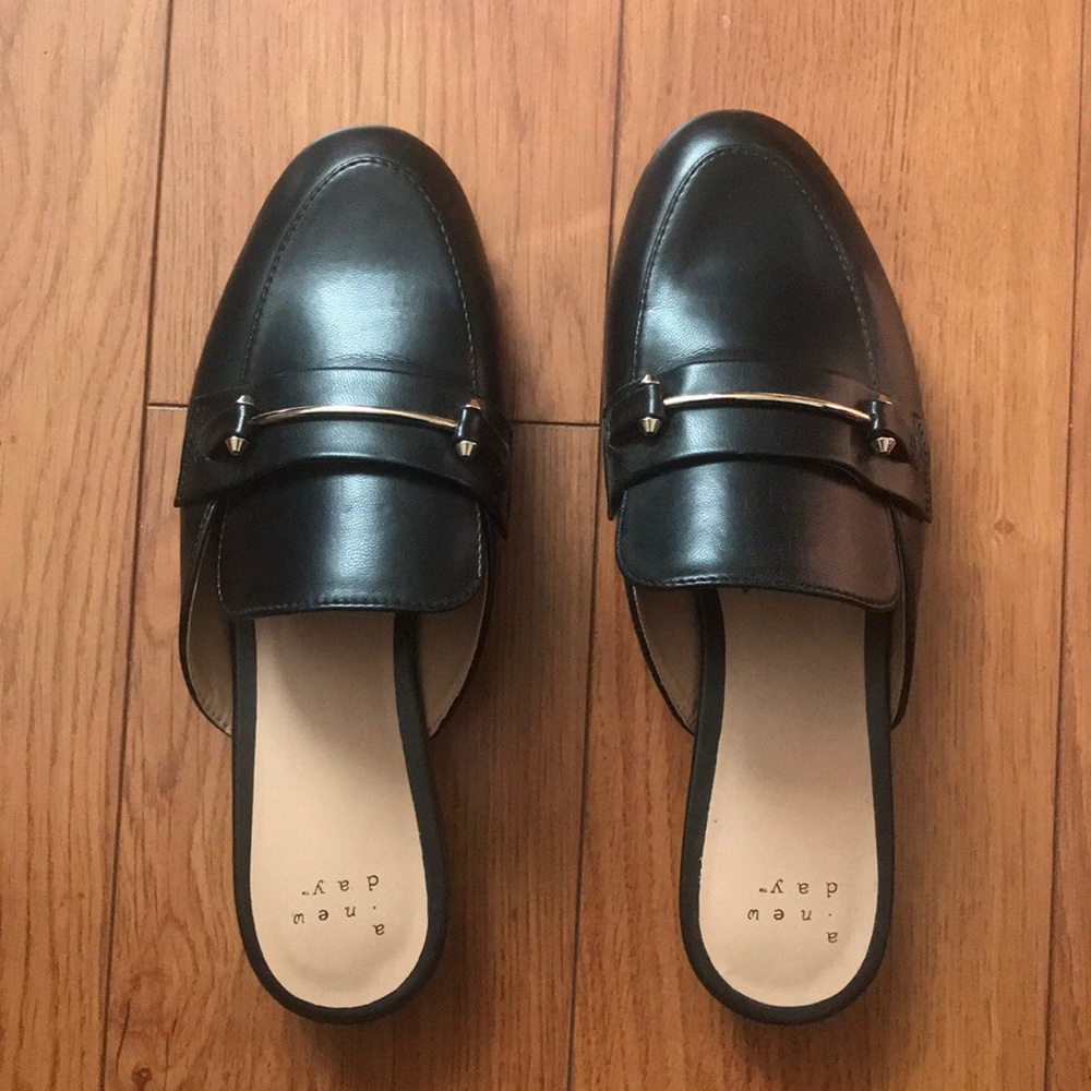 Women’s Remmy Backless Loafers